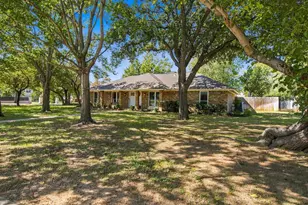 601 Cimarron Trail, Southlake, TX 76092 - Photo 3