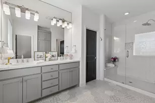 8004 Sarahville Dr, Dallas, TX 75252 - Photo 23