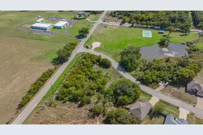 1000 Meander Road, Granbury, TX 76049 - Photo 9