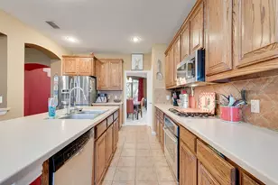 6011 Crestridge Ln, Sachse, TX 75048 - Photo 9