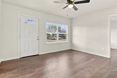 8814 Spaugh Court, White Settlement, TX 76108 - Photo 5
