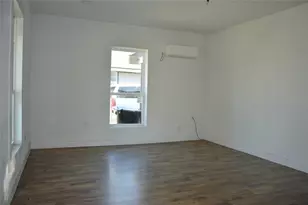 1613 Jones St, Greenville, TX 75401 - Photo 5
