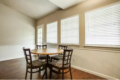 3801 Eugene Court N, Irving, TX 75062 - Photo 7