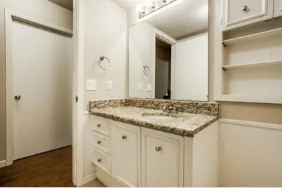 3801 Eugene Court N, Irving, TX 75062 - Photo 17
