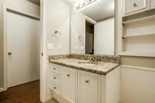 3801 Eugene Ct N, Irving, TX 75062 - Photo 17