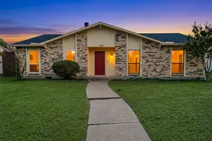 952 Lockhart Dr, Plano, TX 75023 - Photo 1