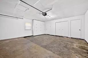 2127 Versailles Dr, Carrollton, TX 75007 - Photo 17