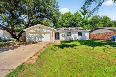 2127 Versailles Drive, Carrollton, TX 75007 - Photo 31