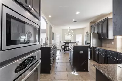 10206 Broadmoor Lane, Rowlett, TX 75089 - Photo 9