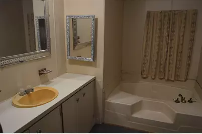 3345 County Road 1125, Farmersville, TX 75442 - Photo 17