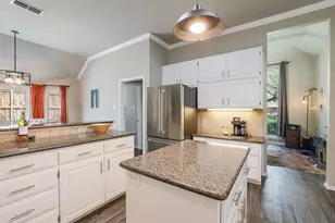 807 Muirfield Dr, Mansfield, TX 76063 - Photo 21