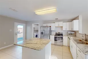 1449 Waterford Dr, Little Elm, TX 75068 - Photo 9