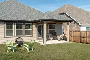 471 Crystal Clear Ln, Princeton, TX 75407 - Photo 5