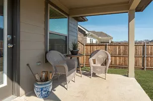471 Crystal Clear Ln, Princeton, TX 75407 - Photo 7