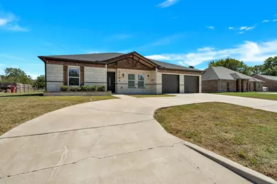 2204 Albert Broadfoot Street, Bonham, TX 75418 - Photo 27