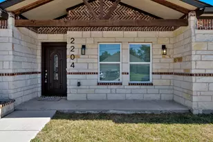 2204 Albert Broadfoot St, Bonham, TX 75418 - Photo 25
