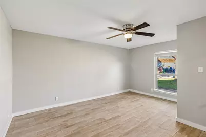 283 Somerset Circle, Bedford, TX 76022 - Photo 11