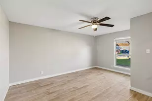 283 Somerset Cir, Bedford, TX 76022 - Photo 11
