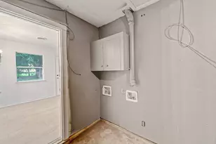 5537 Wheaton Dr, Fort Worth, TX 76133 - Photo 13