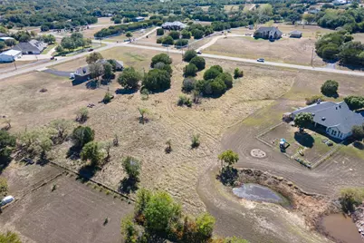 3001 Bob White Drive, Granbury, TX 76049 - Photo 13