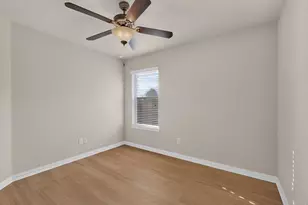 1305 Hearthstone Dr, Burleson, TX 76028 - Photo 29