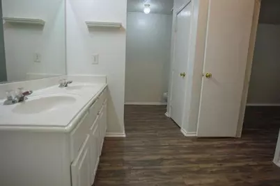 612 Pineview Lane, Fort Worth, TX 76140 - Photo 13