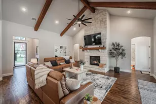 2045 Glenhollow Dr, Weatherford, TX 76088 - Photo 9