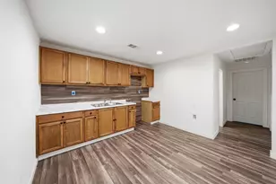 1103 Bell Dr, Greenville, TX 75401 - Photo 5