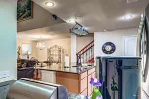 1040 Lucy Ln, Allen, TX 75013 - Photo 9