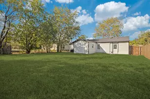 4420 Cochise Dr, Balch Springs, TX 75180 - Photo 13