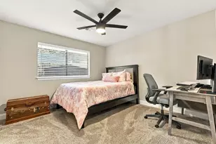 10011 Woodlake Dr, Dallas, TX 75243 - Photo 29