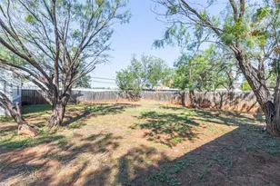 718 Hawthorne St, Abilene, TX 79605 - Photo 31