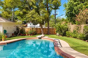 10734 Candlewood Dr, Houston, TX 77042 - Photo 27