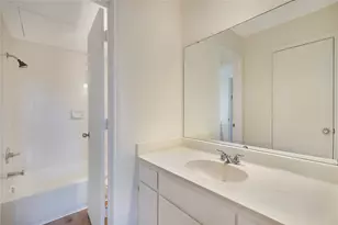 3723 Hulen Park Cir, Fort Worth, TX 76123 - Photo 19