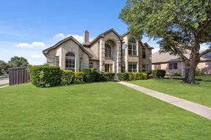 1056 E Seminole Trail, Carrollton, TX 75007 - Photo 3