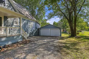 512 E Main St, Whitesboro, TX 76273 - Photo 39