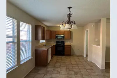 1547 Thornhill Lane, Little Elm, TX 75068 - Photo 5