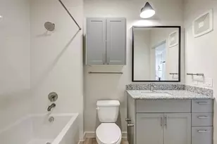 2232 Empire Central Dr, Dallas, TX 75235 - Photo 9