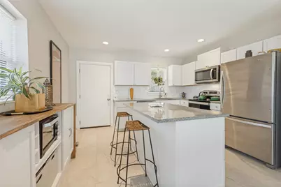 2002 Seevers Avenue, Dallas, TX 75216 - Photo 5