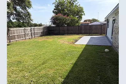 1006 Heritage Drive, Garland, TX 75043 - Photo 29