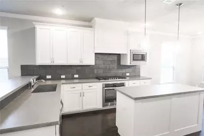 2605 McCart Avenue, Fort Worth, TX 76110 - Photo 7