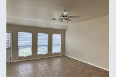 247 Pine Crest Drive, Justin, TX 76247 - Photo 5