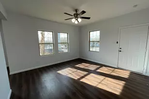 2900 Avenue J, Fort Worth, TX 76105 - Photo 3