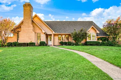 420 SE 39 Street, Paris, TX 75460 - Photo 1