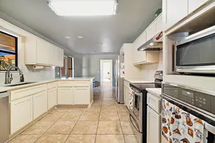 420 SE 39 St, Paris, TX 75460 - Photo 9