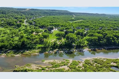 8820 Ravenswood Road, Granbury, TX 76049 - Photo 7