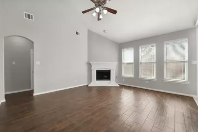 1102 Tanglewood Drive, Mansfield, TX 76063 - Photo 7