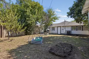 1217 Verbena St, Fort Worth, TX 76104 - Photo 25