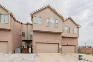 1785 Massey Dr, Lewisville, TX 75067 - Photo 23