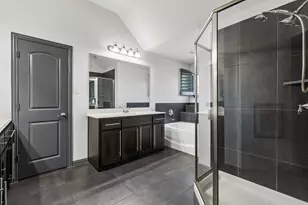 6112 Black Swan Cir, Garland, TX 75044 - Photo 17